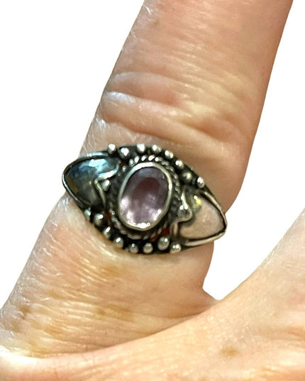 Vintage Sterling silver 925 Antiqued Balinese amethyst stone ornate design ring
