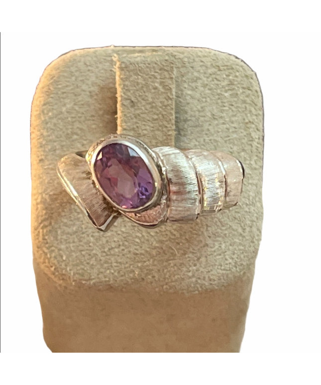 VTG sterling silver amethyst ornate ring
