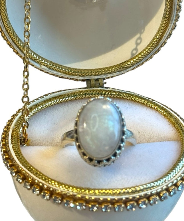 Sterling silver oval ornate Bali style MOONSTONE ring