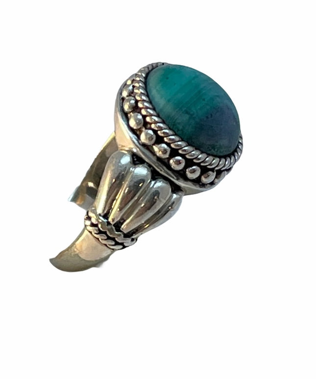 Vintage 925 sterling silver malachite fancy ring