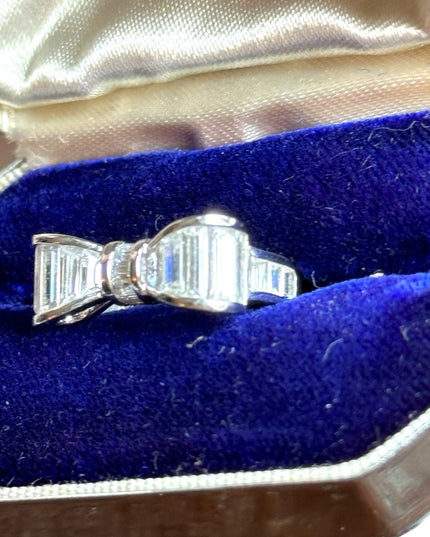 Lovely sterling silver 925 CZ Bow ring Rhodium plated