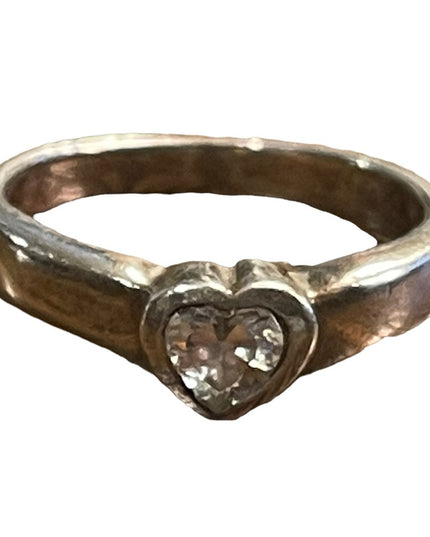Vintage sterling silver 925 heart CZ ring