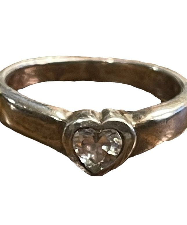 Vintage sterling silver 925 heart CZ ring