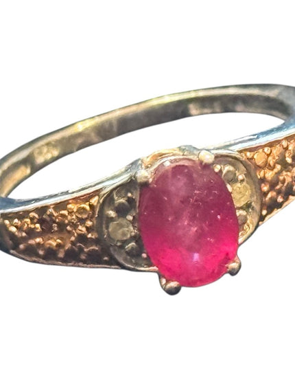 Elegant Vintage 925 Sterling Gold plt Ring with Pink Ruby Gemstone