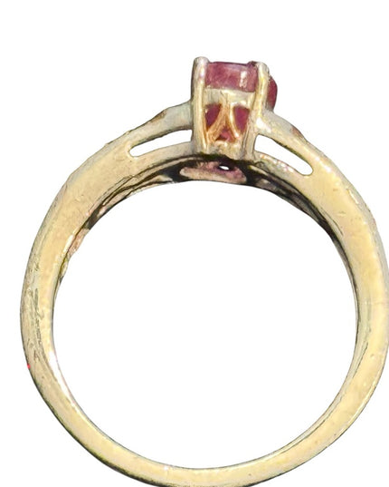 Elegant Vintage 925 Sterling Gold plt Ring with Pink Ruby Gemstone