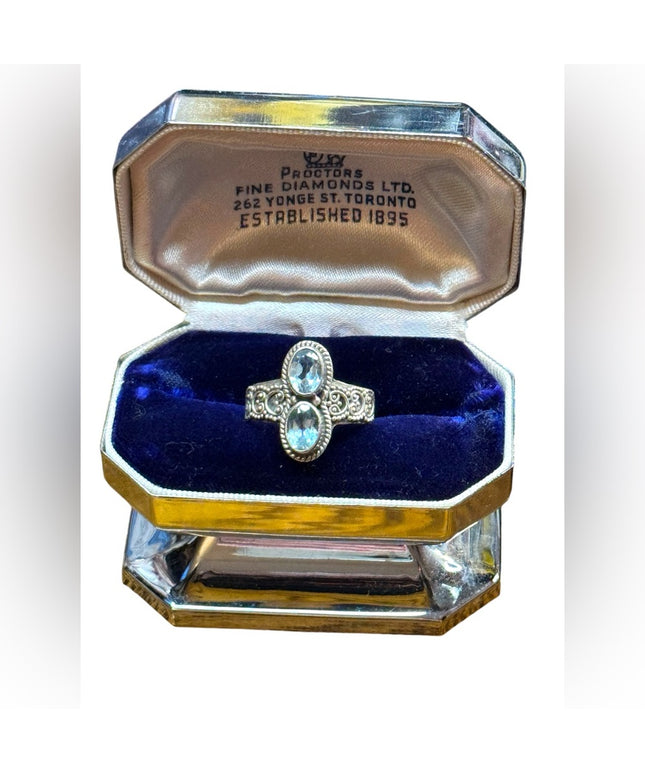 Lovely sterling Silver 925 Blue topaz fancy Gemstone Ring