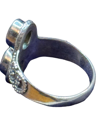 Lovely sterling Silver 925 Blue topaz fancy Gemstone Ring