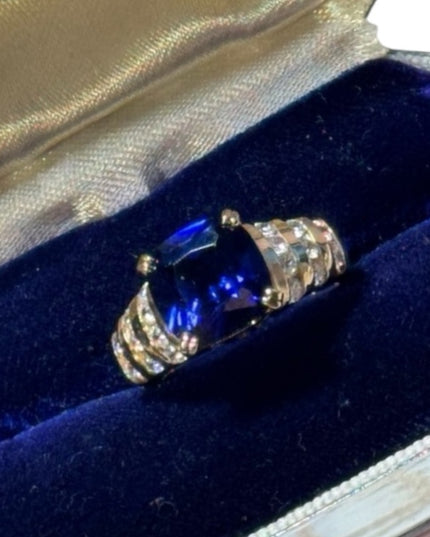 Lovely ADI 925 Gold plt sterling silver 925 Blue sapphire CZ ring