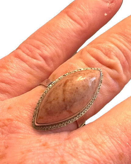 Silver vintage pink stone oblong elongated  ring