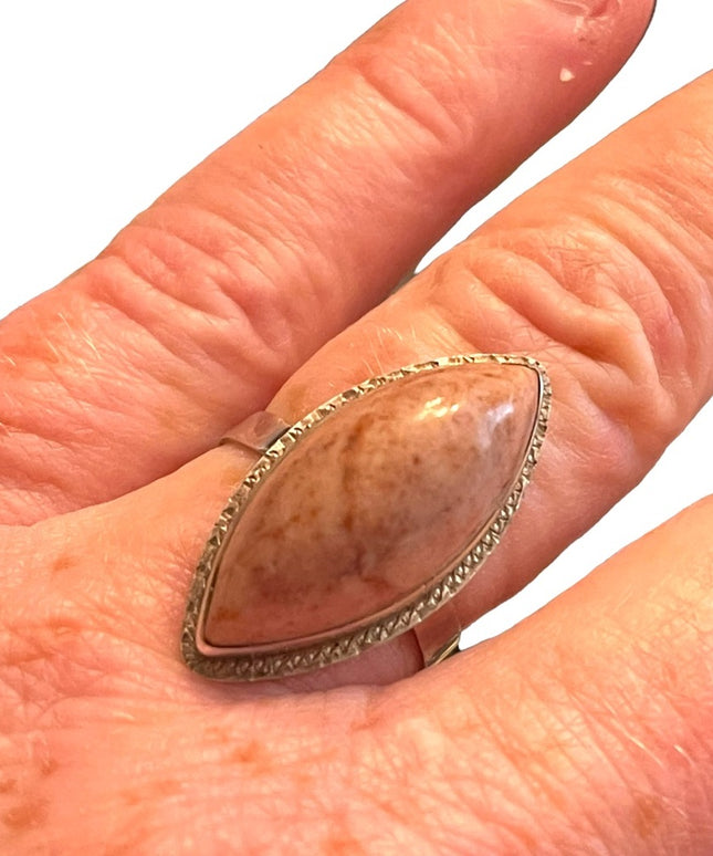 Silver vintage pink stone oblong elongated  ring