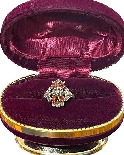 Vintsge sterling silver garnet Marcasite 925 fancy design ring