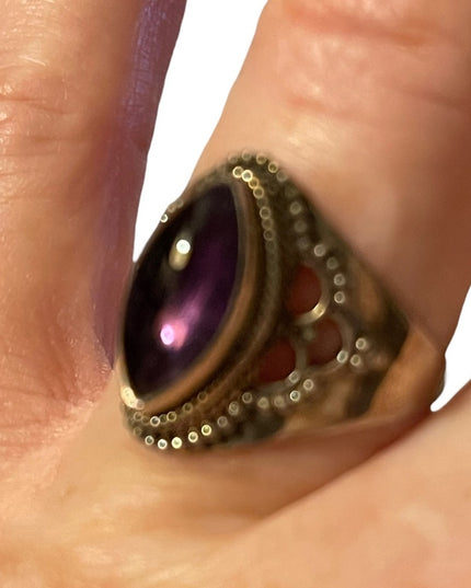 Vintage Sterling silver amethyst fancy ring 925