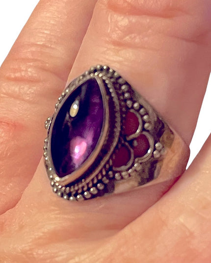 Vintage Sterling silver amethyst fancy ring 925