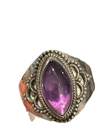 Vintage Sterling silver amethyst fancy ring 925