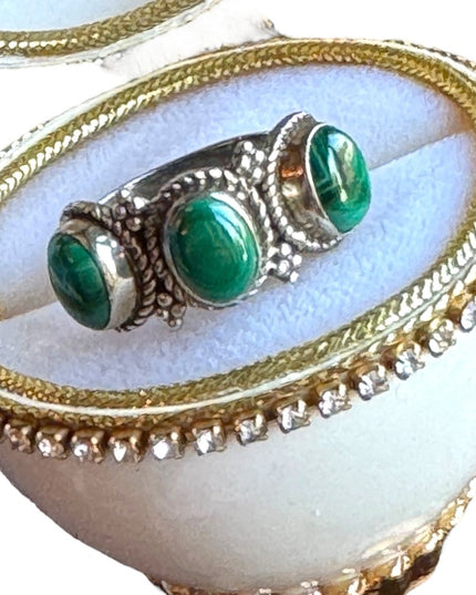 Vintage Sterling silver 925 fancy Malachite Balenisian Thai fancy ring
