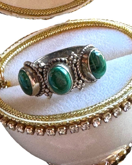 Vintage Sterling silver 925 fancy Malachite Balenisian Thai fancy ring