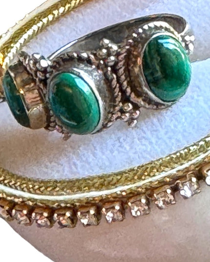 Vintage Sterling silver 925 fancy Malachite Balenisian Thai fancy ring