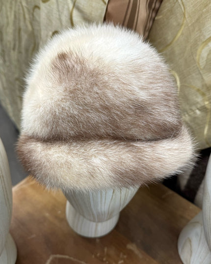 Elegant Cream Blonde Mink Fur Women's Hat