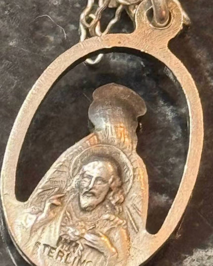 VTG Sterling Silver 925 Oval Virgin Mary Reverse Jesus Religious Medal Necklace