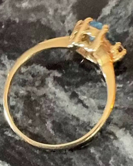 Vintage Magic Glo 10K Yellow Gold Oval Blue Topaz Ring  Diamond Accents Sz 7.5