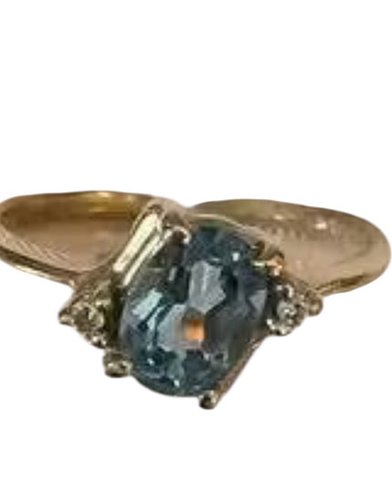 Vintage Magic Glo 10K Yellow Gold Oval Blue Topaz Ring  Diamond Accents Sz 7.5