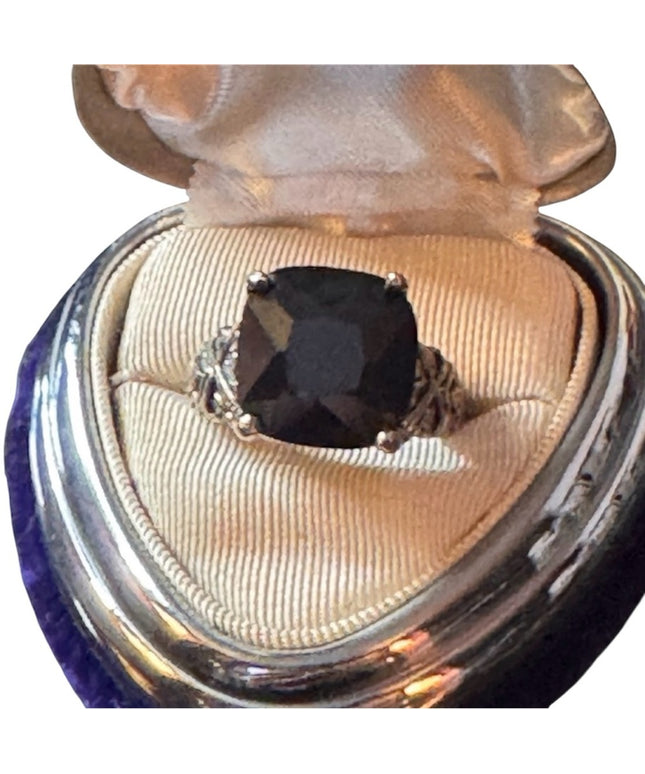 Vintage Sterling Silver 925 Scrollwork Ring with Cushion-Cut Black Onyx, Size 8