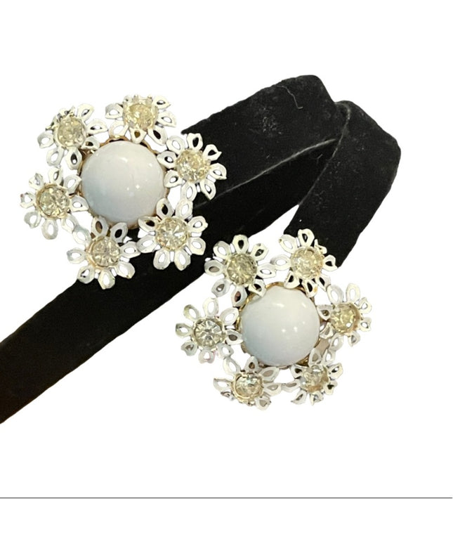 Vintage 1960s flower power white enameled crystal metal earrings clip on