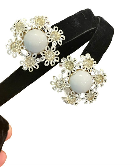 Vintage 1960s flower power white enameled crystal metal earrings clip on