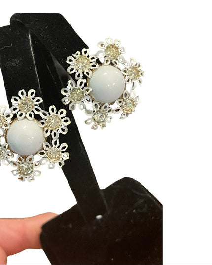 Vintage 1960s flower power white enameled crystal metal earrings clip on
