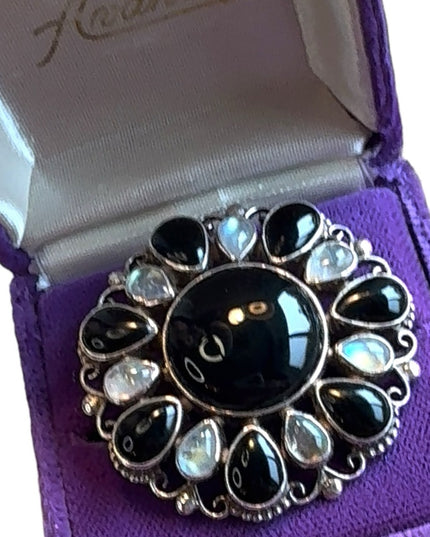 Lovely sterling silver 925 Nepal PTI black onyx & moonstone brooch pendant