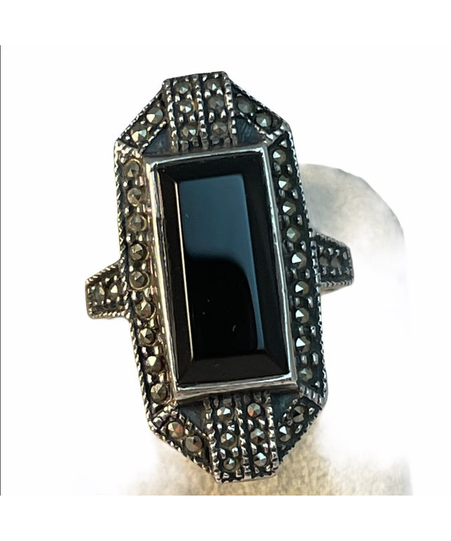 Vintage Stunning Black Onyx Sterling Silver Marcasite Ring