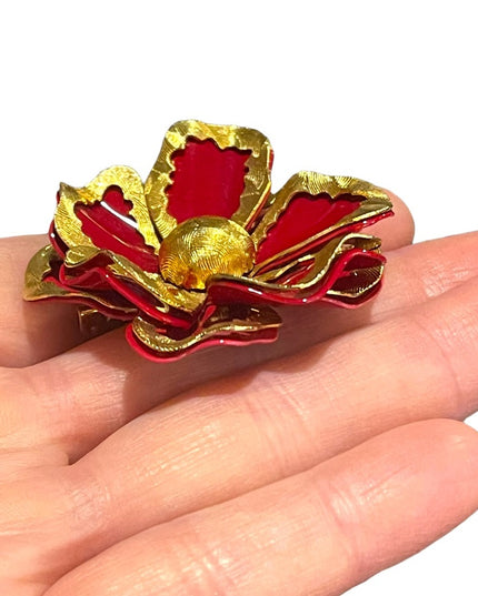 Vintage 1960s Red enamel & gold flower 🌺 Brooch