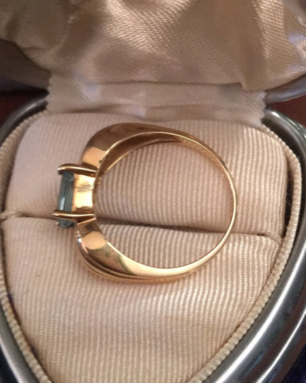 14k gold Emerald cut Aquamarine ring