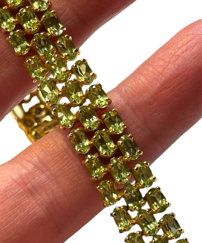 DBJ Dee Berkeley 925 Gold-plated Bracelet with Three Rows of Green Peridot Gem