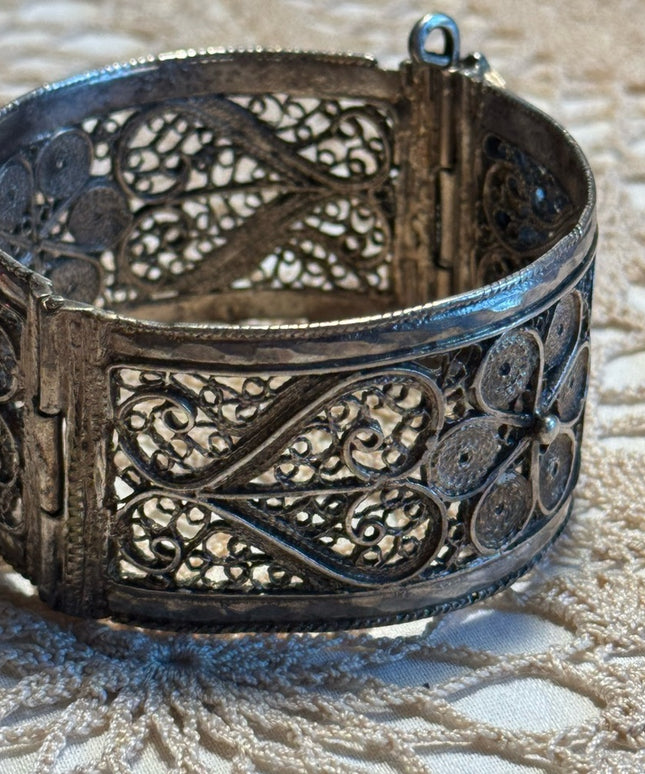 Antique filagree 800 silver late 1800s heart flower Tunisian bangle bracelet