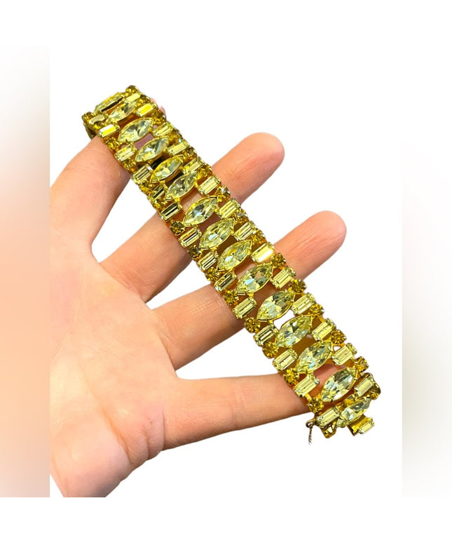 Vintage Rare 1960s Lemon CRYSTAL WEISS Glass  gold finish fancy Chunky bracelet