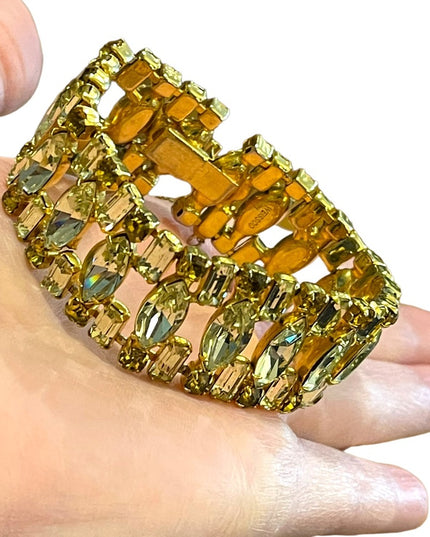 Vintage Rare 1960s Lemon CRYSTAL WEISS Glass  gold finish fancy Chunky bracelet