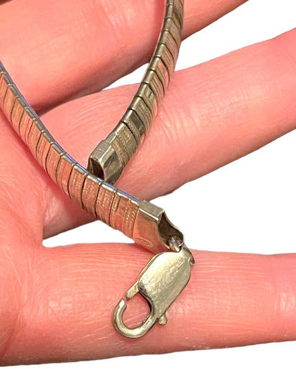 Sterling silver 925 Italy Lovely Heavy articulated modernist Snake bracelet