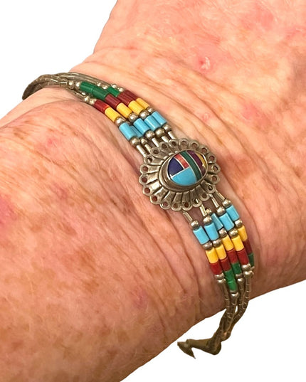 Vintage Native Southwestern ZUNI Seed bead Sterling silver stone Inlay bracelet