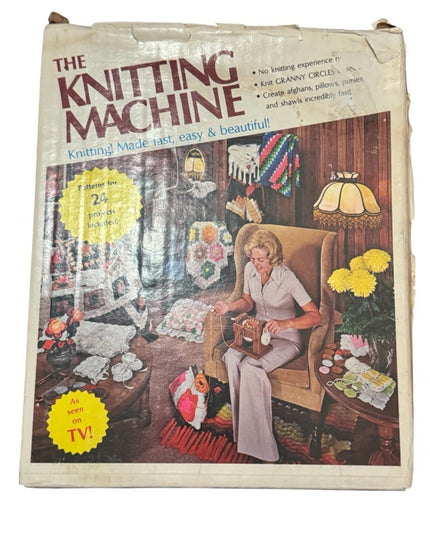 Vintage 1975 Mattel "The Knitting Machine" original packaging With book & yarn