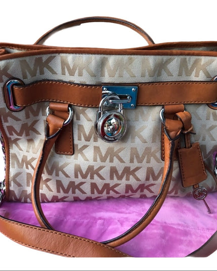 Michael Kors Hamilton monogram Purse 9/10 bag shoulder