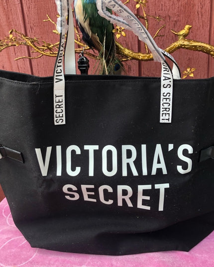 NWT Victoria Secret bag tote Black & white