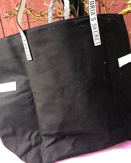 NWT Victoria Secret bag tote Black & white