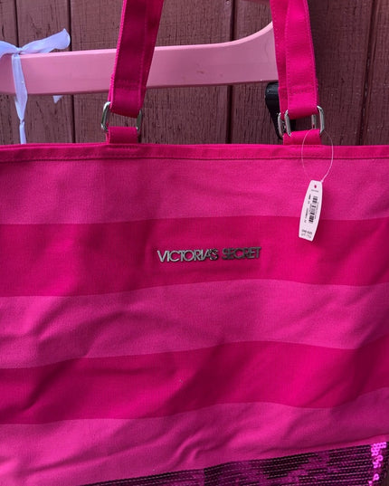 - 💗 SALE 💗 NWT Victorias Secret Pink sequin …