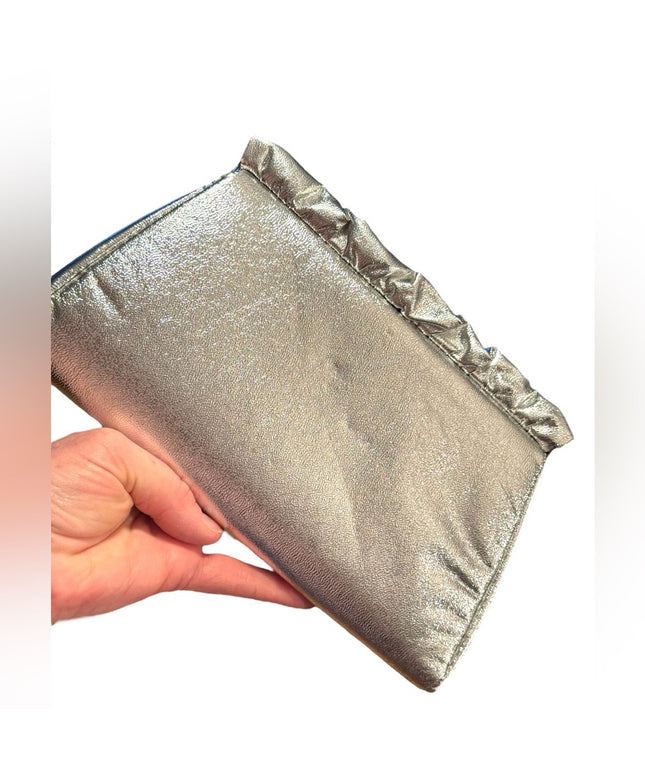 Elegant Vintage Silver Metalic Clutch Wristlet Party