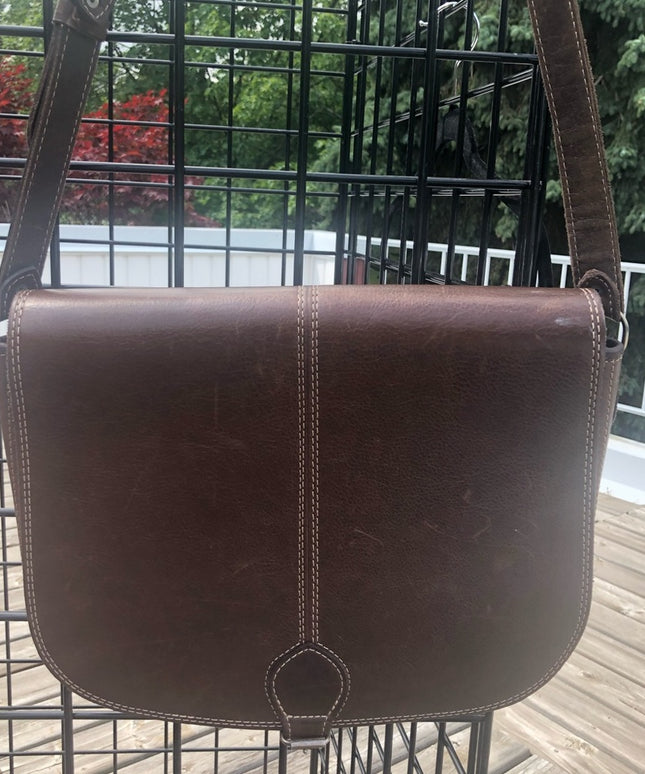Vintage Italian made leather brown saddle bag Purse crossbody shoulder