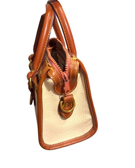 Elegant Vintage 1980s Dooney & Bourke  Tan Leather Purse Cream