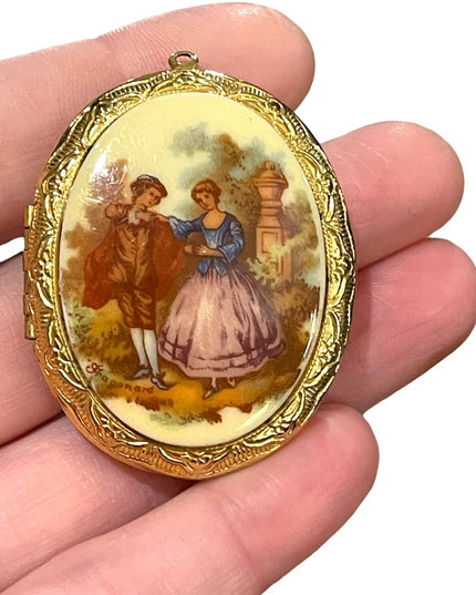 Vintage 1960s Fragonard French Victorian Scene Large Cameo Locket gold finish